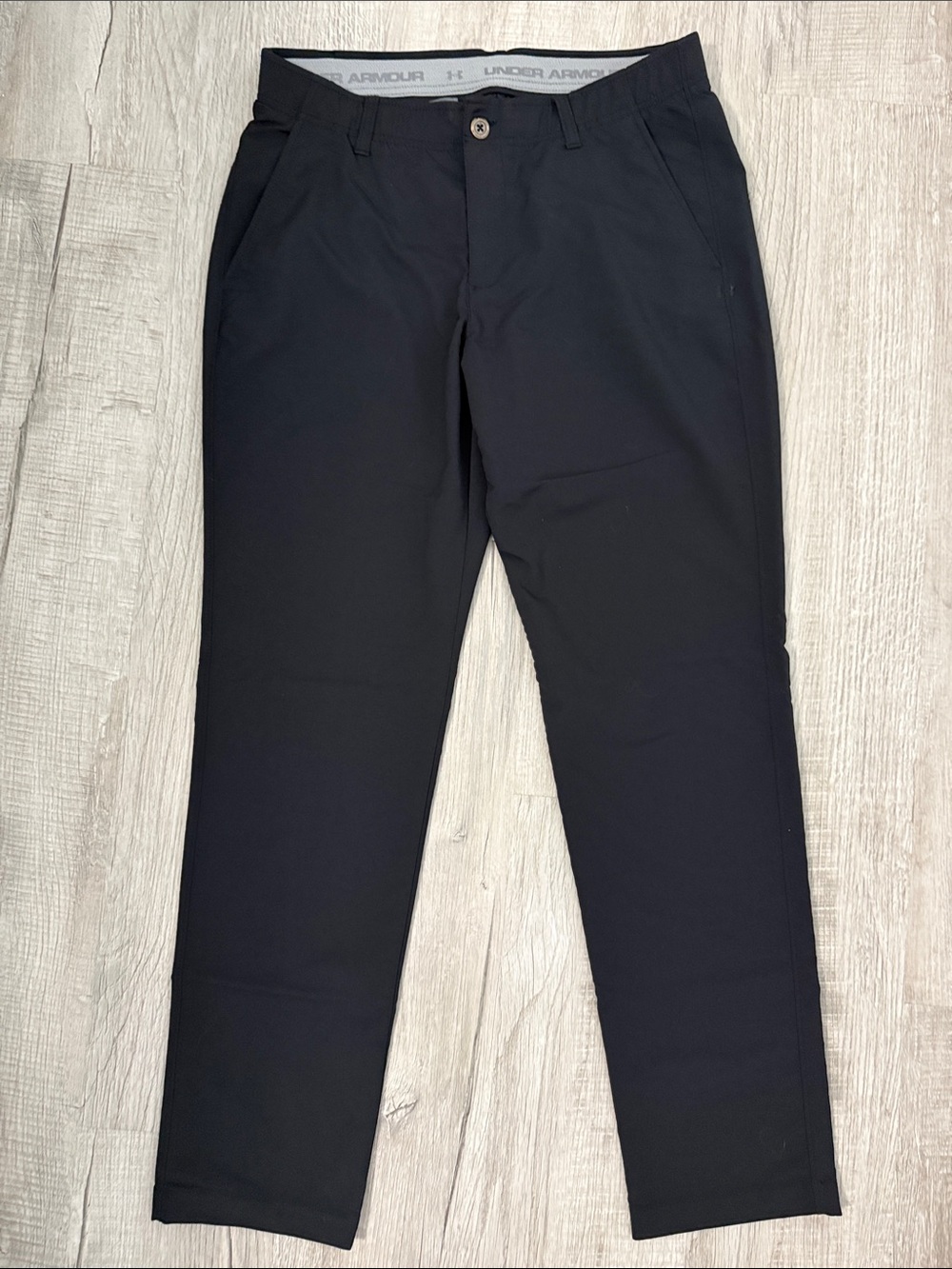 Under Armour Men’s Black Slim Performance Chinos